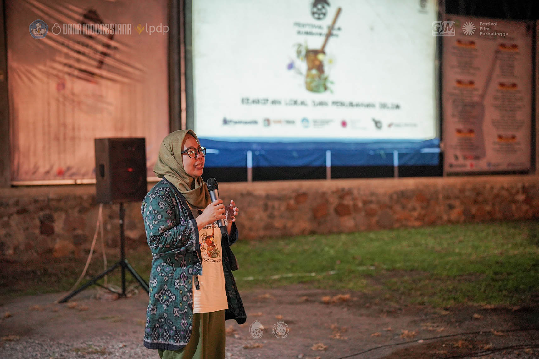 Foto Official 1. Layar Tomanto - Pemutaran Karya Komunitas Film NTB 3 copy