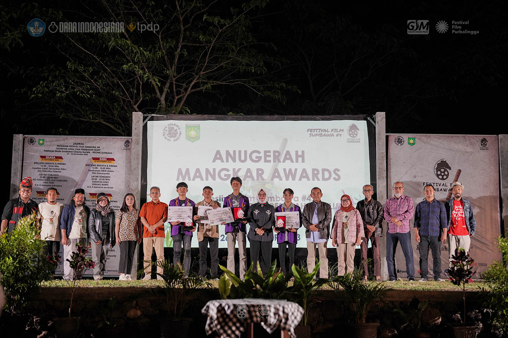 Foto Official 6. Malam Penganugerahan FFS 8 copy