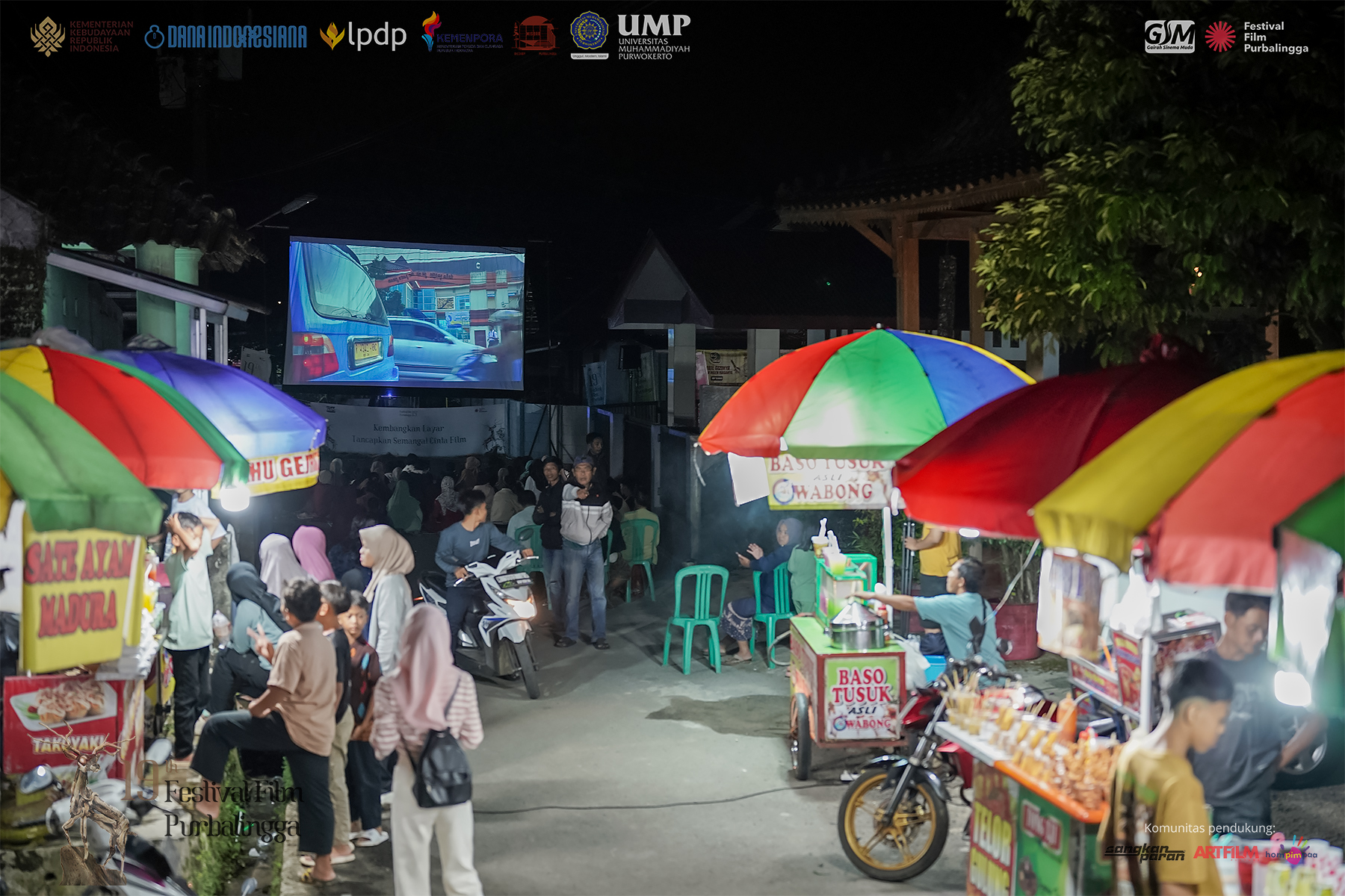 Meriah, Layar Tanjleb di Tengah Permukiman Warga Meriah, Layar Tanjleb di Tengah Permukiman Warga