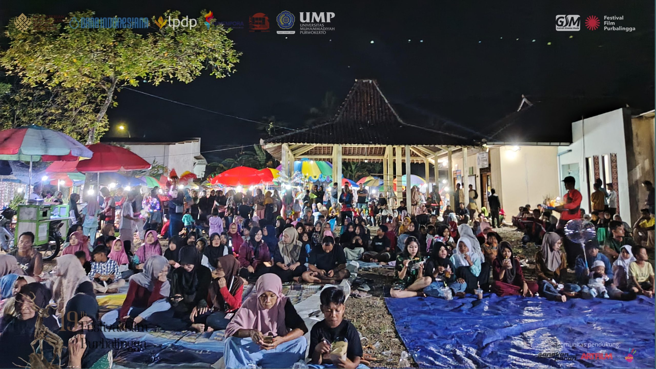 Layar Tanjleb di Bawah Malam yang Dingin Layar Tanjleb di Bawah Malam yang Dingin